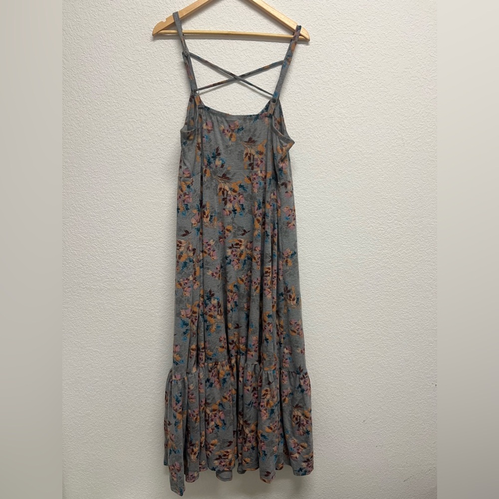 *Torrid Maxi Jersey Tiered Strappy Dress Grey Floral Size 2 2X - Picture 8 of 11